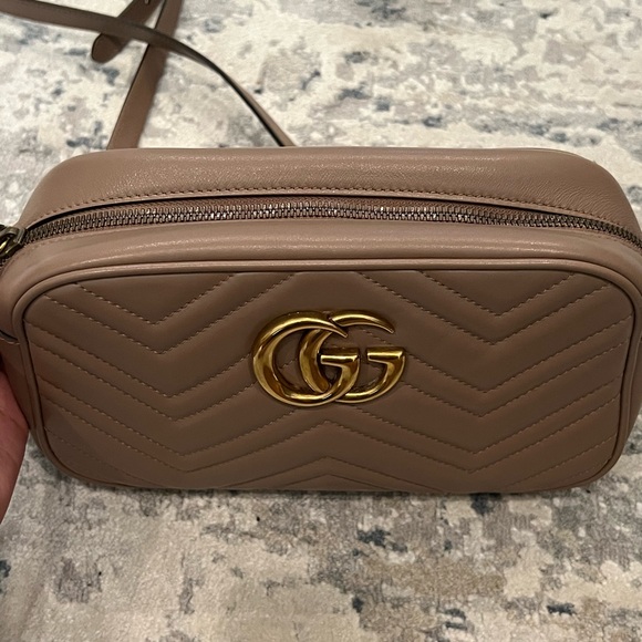 Gucci GG Marmont Small handbag - Picture 4 of 16